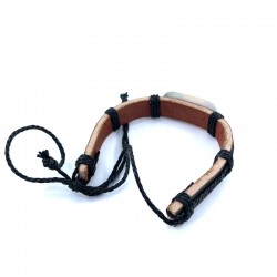 Adult bracelet adjustable in black leather and rasta colors.