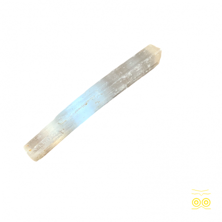 Stick di selenite per ricaricare le pietre e praticare yoga e reiki.